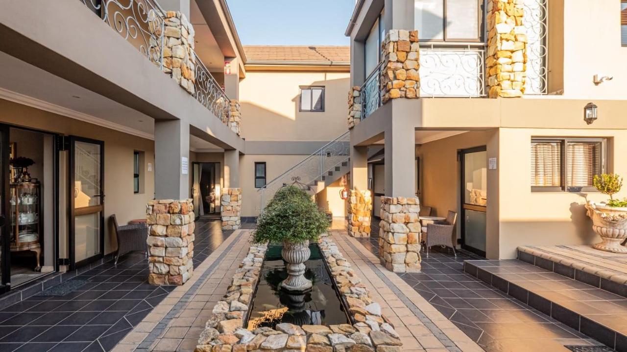 Hotel Stone Olive Jeffreys Bay Exterior foto