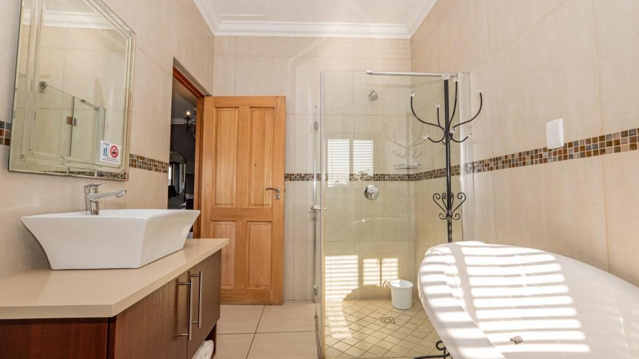 Hotel Stone Olive Jeffreys Bay Exterior foto