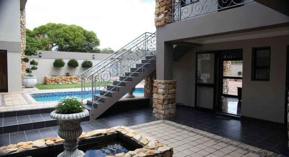 Hotel Stone Olive Jeffreys Bay Exterior foto
